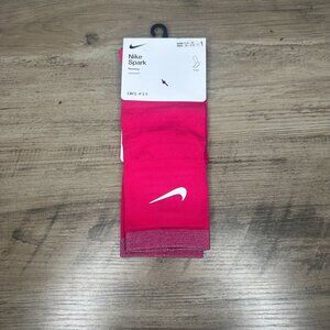 NWT Nike Women's Spark Dri-FIT Lightweight Running Ankle Socks Size Large (Pink)